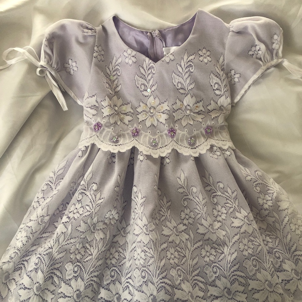Girls dress